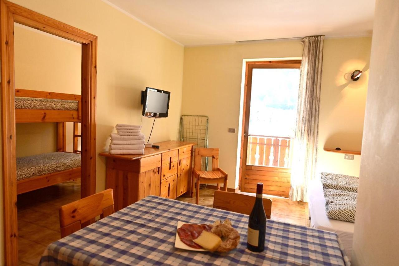 Residence Raethia Tra Bormio E Livigno Pradelle Εξωτερικό φωτογραφία