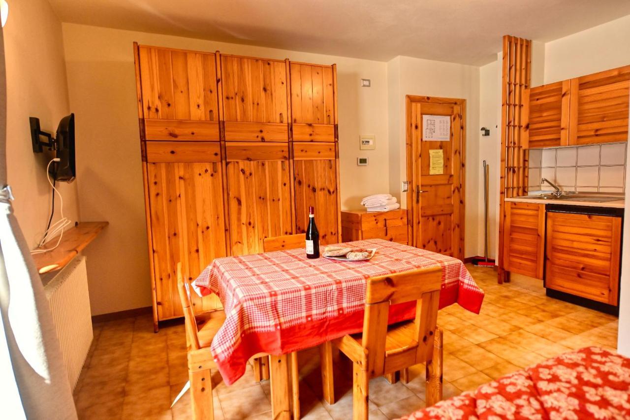 Residence Raethia Tra Bormio E Livigno Pradelle Εξωτερικό φωτογραφία