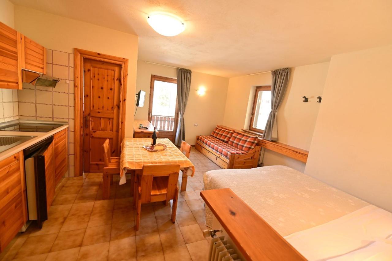 Residence Raethia Tra Bormio E Livigno Pradelle Εξωτερικό φωτογραφία