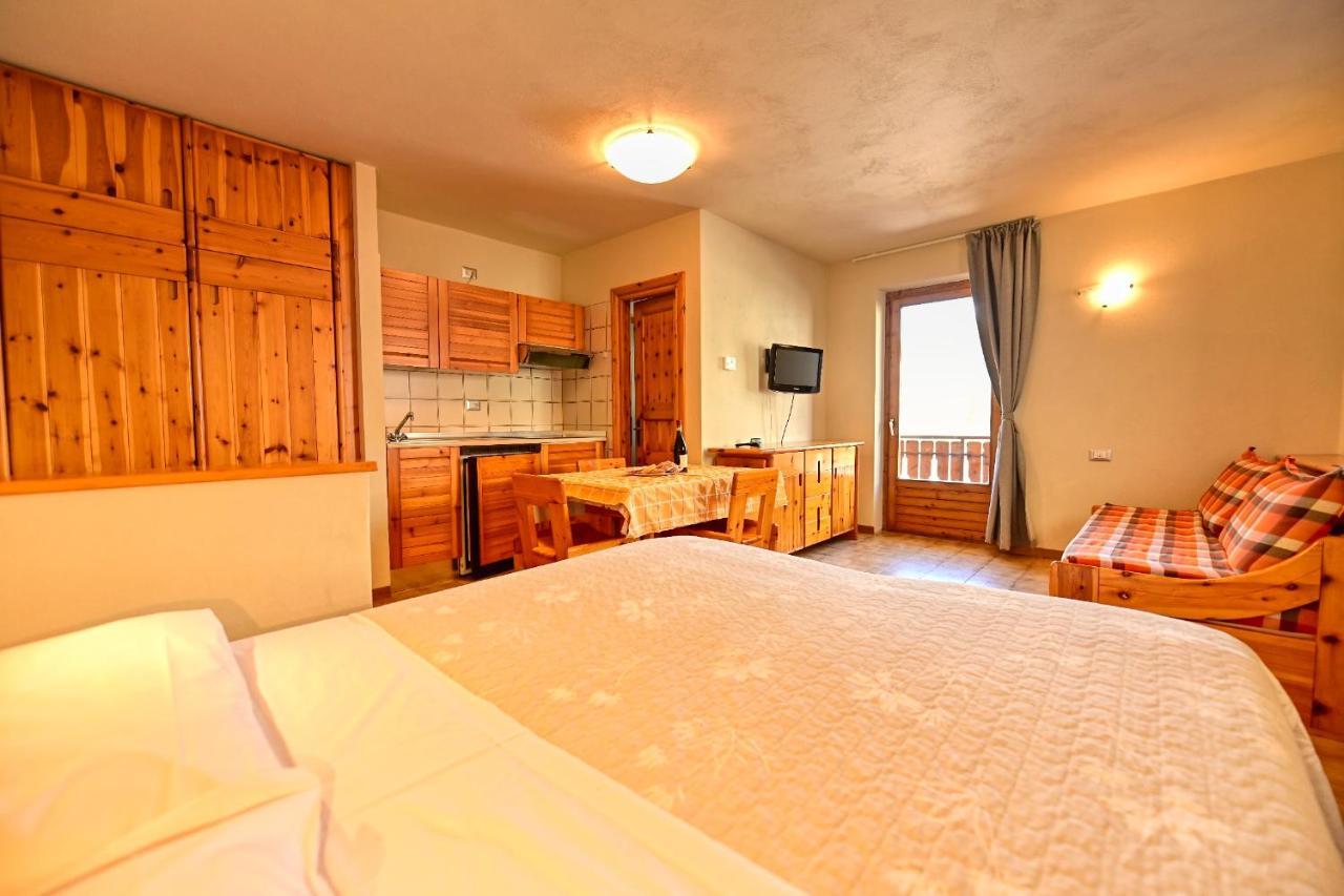 Residence Raethia Tra Bormio E Livigno Pradelle Εξωτερικό φωτογραφία