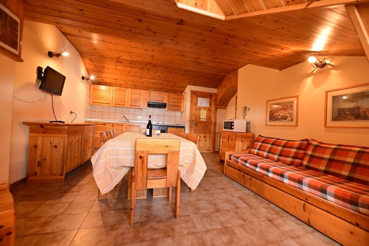 Residence Raethia Tra Bormio E Livigno Pradelle Εξωτερικό φωτογραφία