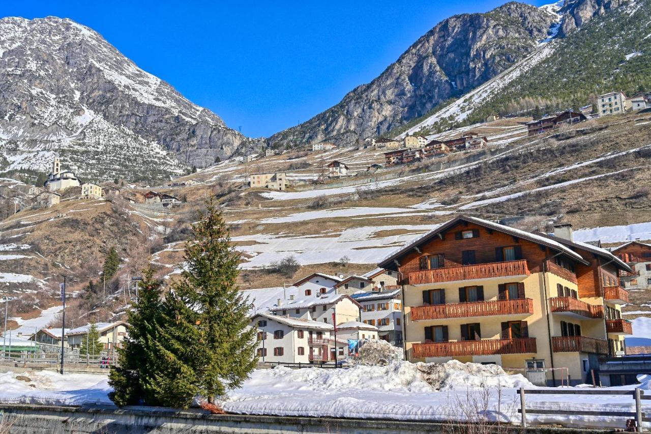 Residence Raethia Tra Bormio E Livigno Pradelle Εξωτερικό φωτογραφία