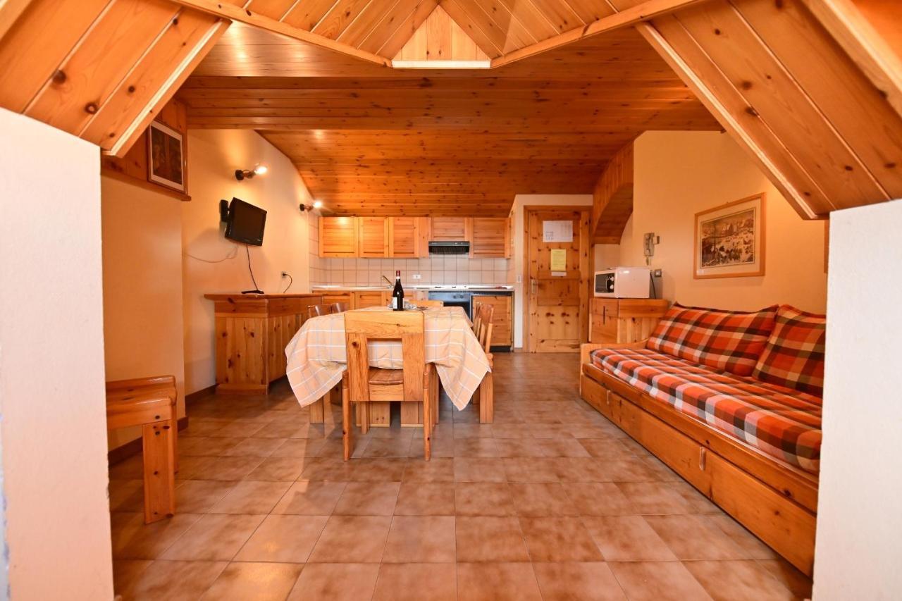 Residence Raethia Tra Bormio E Livigno Pradelle Εξωτερικό φωτογραφία