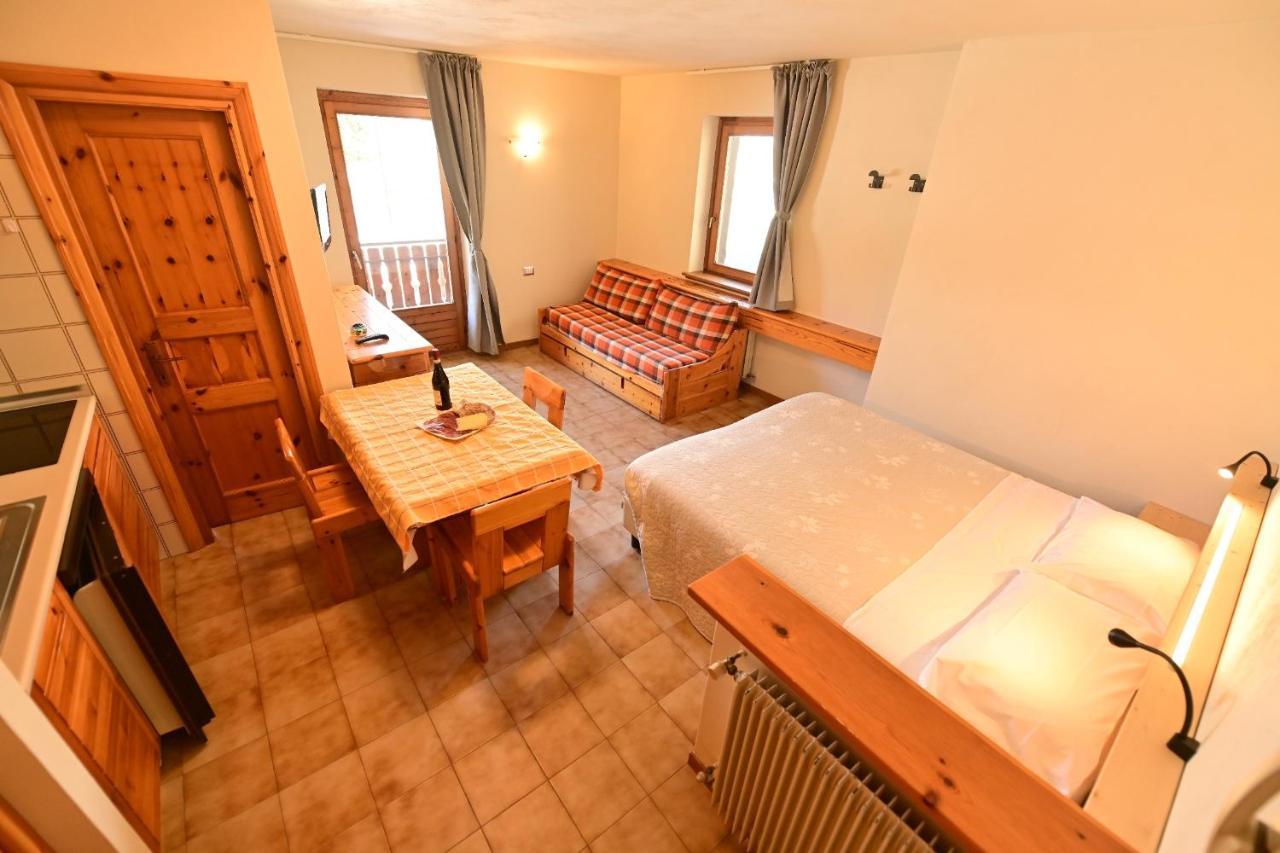 Residence Raethia Tra Bormio E Livigno Pradelle Εξωτερικό φωτογραφία