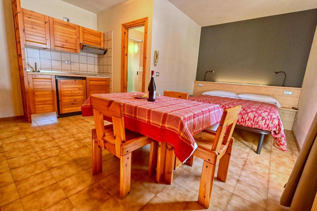 Residence Raethia Tra Bormio E Livigno Pradelle Εξωτερικό φωτογραφία