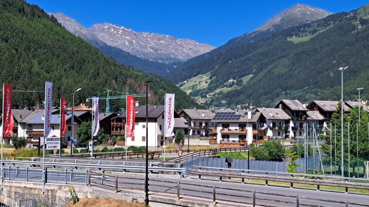 Residence Raethia Tra Bormio E Livigno Pradelle Εξωτερικό φωτογραφία