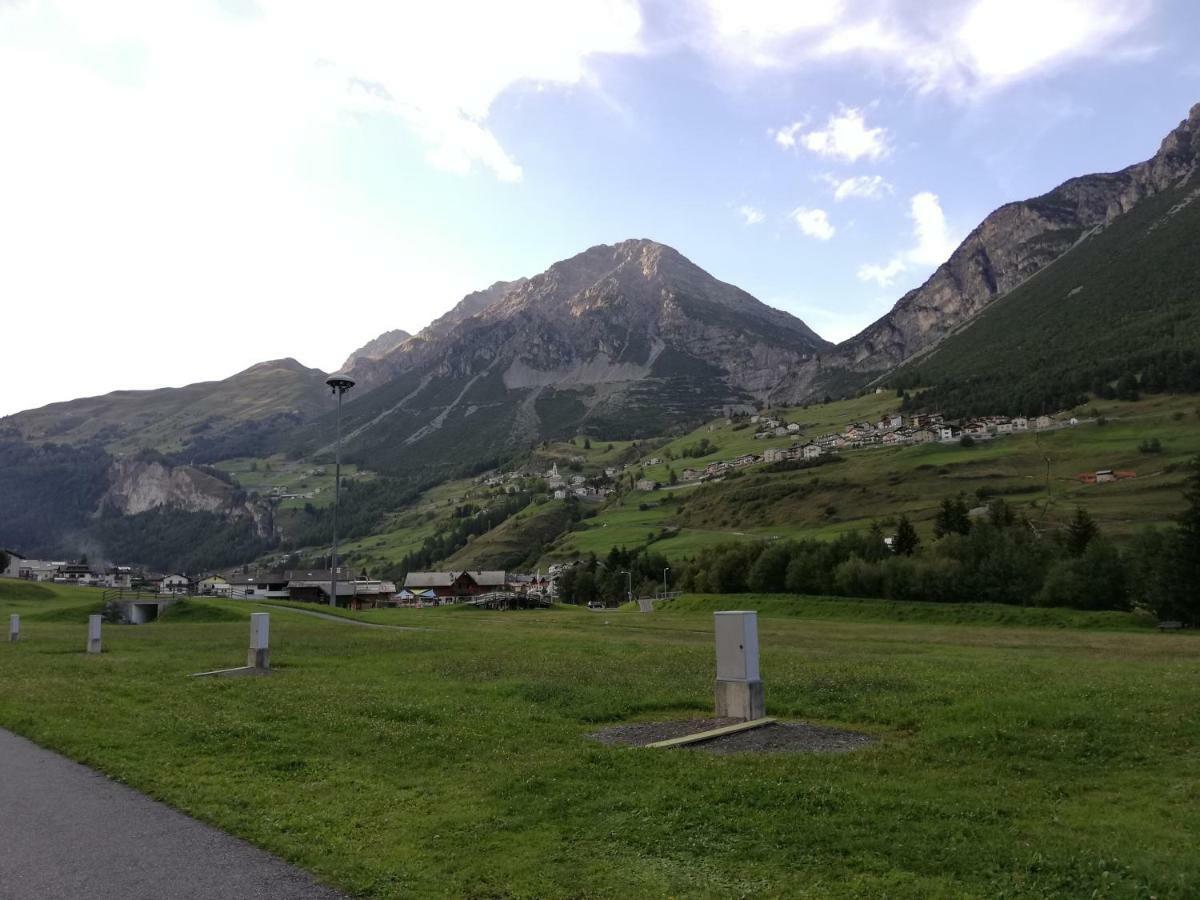 Residence Raethia Tra Bormio E Livigno Pradelle Εξωτερικό φωτογραφία